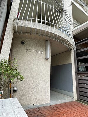 たまプラーザ校外観